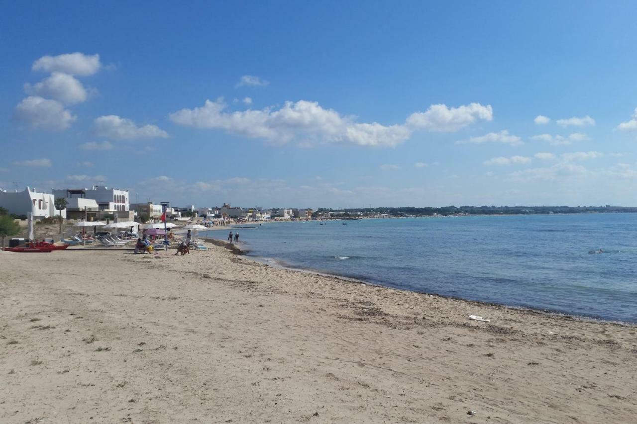 Appartamento A Due Passi Dal Mare Torre Lapillo Exterior foto